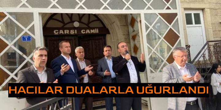 Kandıra'lı Hacılar Dualarla Kutsal Topraklara Uğurlandı