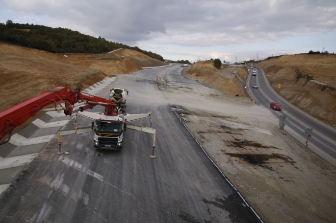 Kandıra Yolu´nda 6 kilometre daha açılıyor