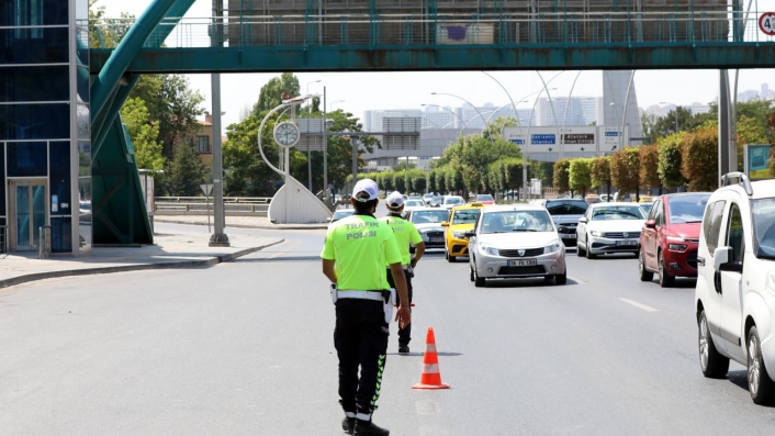 Kurban Bayramı öncesi trafik tedbirleri artırıldı - Son Dakika Haberleri